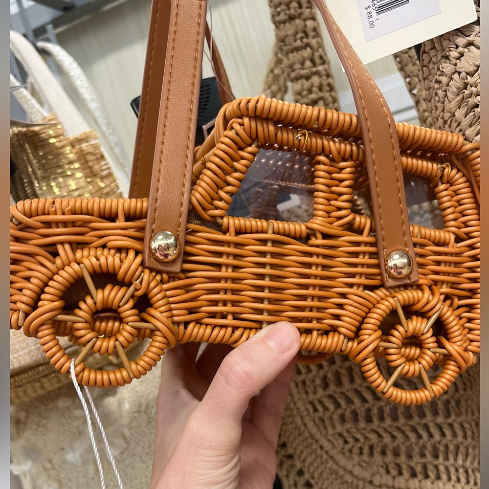 Fun Jeep inspired purse - Picture 2 of 2
